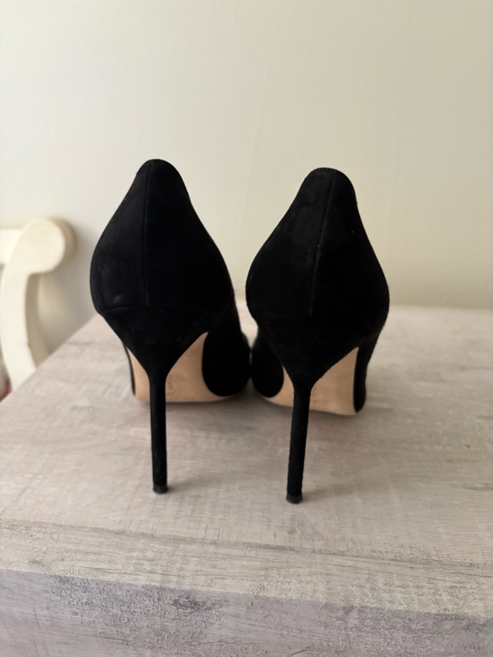 Manolo Blahnik Black Suede Pointed-Toe Stiletto Pumps - Picture 2 of 4
